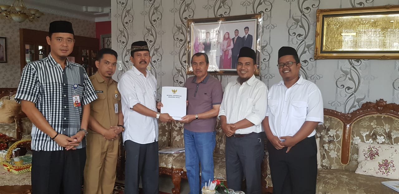 Sambangi KIP Riau, Gubernur Riau Terpilih Dukung Keterbukaan Informasi