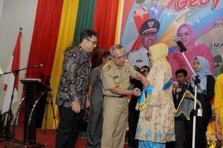 Gubernur Riau Kukuhkan Bunda PAUD Riau