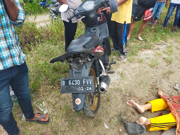 Jemput Cucu Sekolah, Kakek Tua di Rohil Tewas Dilindas Truk Tangki