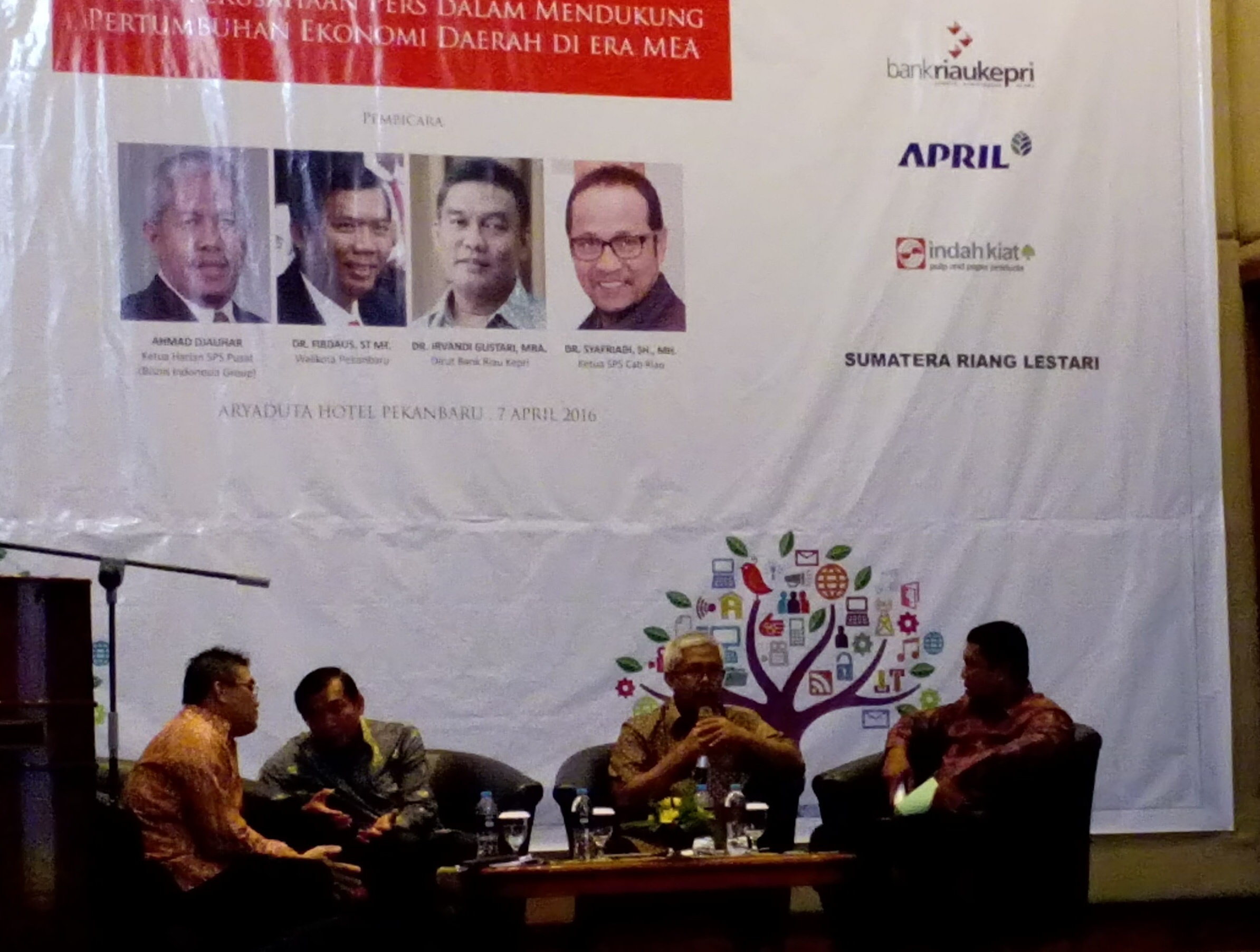 Muscab SPS Riau Dibuka Ketua Harian Pusat Ahmad Djauhar