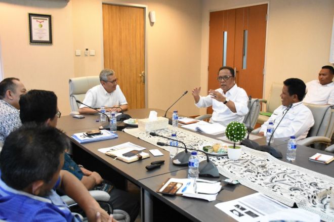 Bangun Pabrik Pengolahan Ikan Patin, Bupati Kampar Yakinkan Kementerian Kelautan dan Perikanan