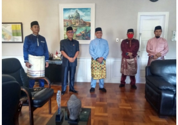 Panitia Kurban MAsjid DPRD Riau Apresiasi Kejujuran PTPN V Soal Bantuan Sapi Yang Dikabarkan Raib