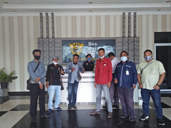 Kegiatan Illegal Barang Bekas Merajalela di Meranti,  Petugas Tutup Mata?
