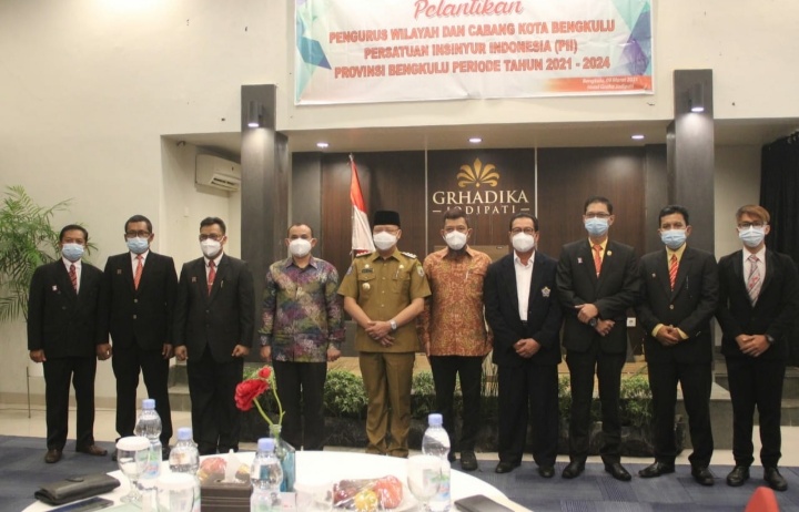 Gubernur Rohidin Dorong Insinyur Bengkulu Berkontribusi Nyata Bangun Daerah