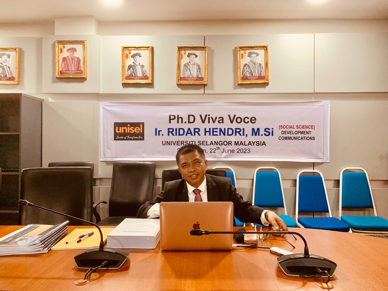 Ir Ridar Hendri MSi Raih Gelar PhD Bidang Komunikasi Pembangunan di Unisel Malaysia    