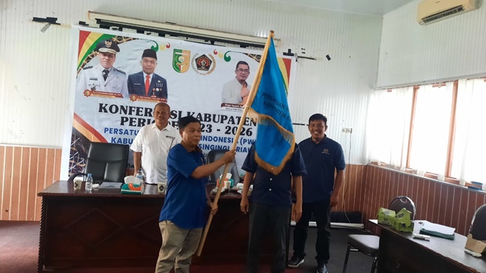 Desriandi Chandra Terpilih Aklamasi Nahkodai PWI Kuansing Periode 2023-2026